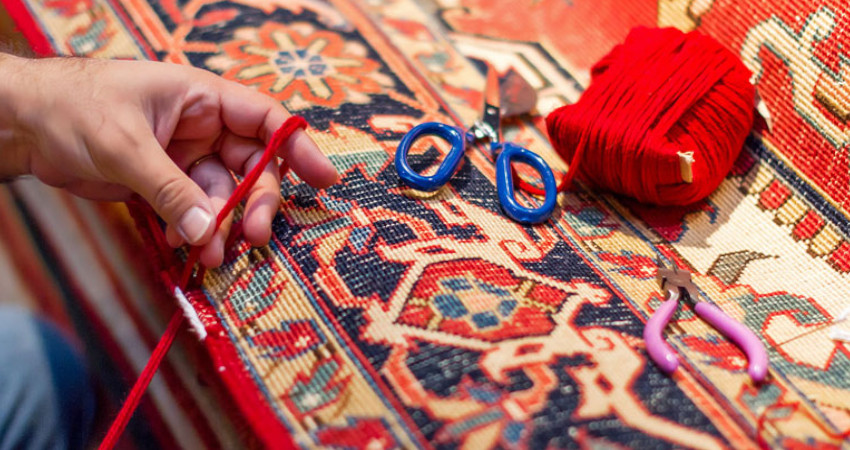 هوا دادن به فرش دستباف